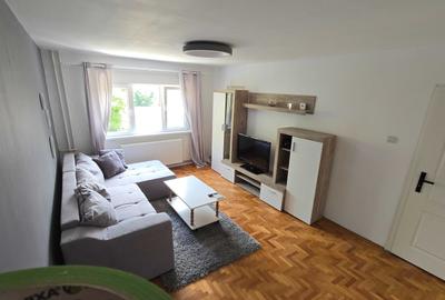 Apartament cu 3 camere decomandat în Girocului - 1