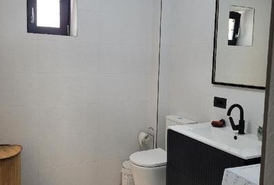 Vand casa central, str. Pacii, Bacau, Renovata 2023 - 7