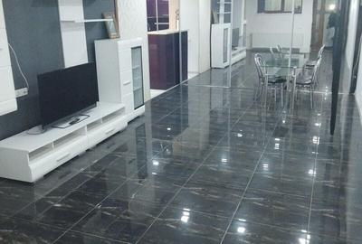 Apartament cu 2 camere semidecomandat în Sud-Vest - 1