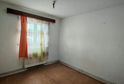 Apartament 2 camere,parter,semidecomandat,zona Coca Cola - 5