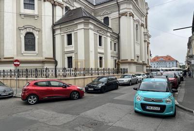 Piata Unirii; dormitor +birou;parcare privata si boxa (centrala proprie si ctr.) - 2