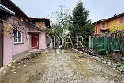 OPORTUNITATE | CASA | CURTE LIBERA 341 MP | 3 LOCURI DE PARCARE - 1