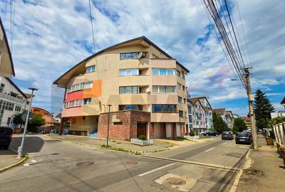 Apartament cu 3 camere decomandat în Valea Aurie - 3