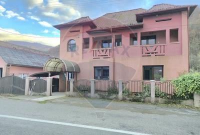 Casă individuală cu 7 camere cu Canalizare în Bistra - 4