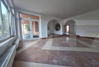 OPORTUNITE! Casa individuala, 8 camere, 3 garaje, 3 terase, teren 850mp, Mehala - 4