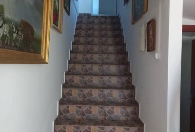 Casă cu 4 camere în Central - 7