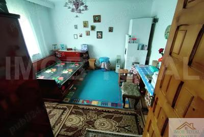 Casă cu 6 camere în Central - 11