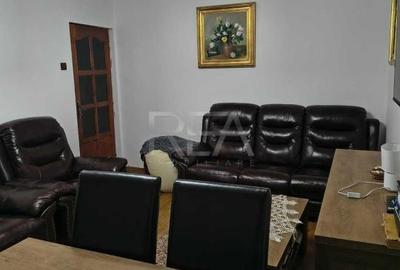 Apartament cu 3 camere decomandat, mobilat în Berceni