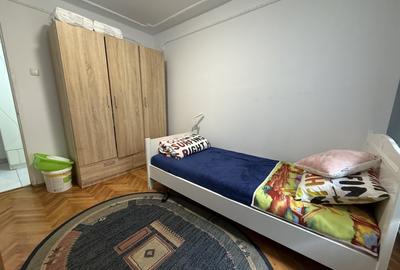 Apartament cu 3 camere decomandat, mobilat în Lipovei - 4