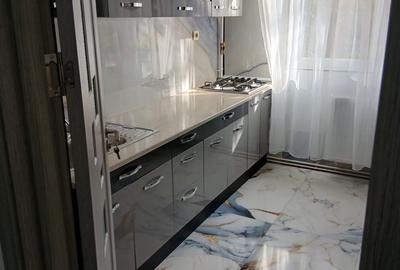 Apartament cu 2 camere în Micro 11