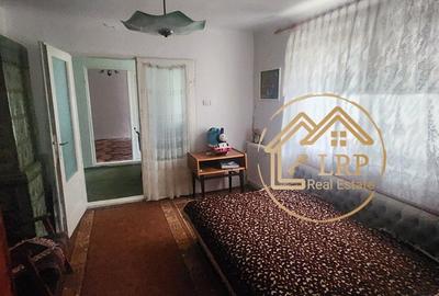 Uzunu Calugareni DN5/E85 -casa, anexe, intravilan 10.488mp, utilitati - 5