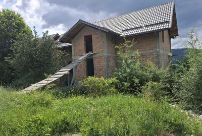 Teren de 300 mp, în Sărata - 2