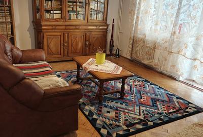 Apartament cu 2 camere decomandat, mobilat în Arcu - 3