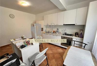 Inchiriere casa 5 camere, Ploiesti, zona Bd. Castanilor - 34