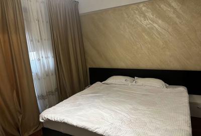 Apartament cu 3 camere decomandat în Cotu - 4