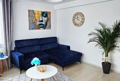 Apartament cu 2 camere decomandat în Tractorul - 2