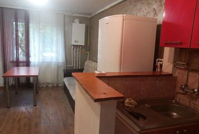 Garsonieră nedecomandată în Tractorul - 7