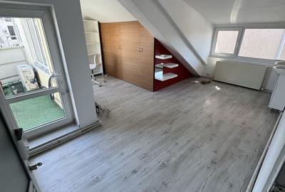 Spațiu comercial, de 100 mp, în Ultracentral - 2