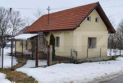 Casă cu 2 camere cu Teren 693 Mp în Jucu - 6