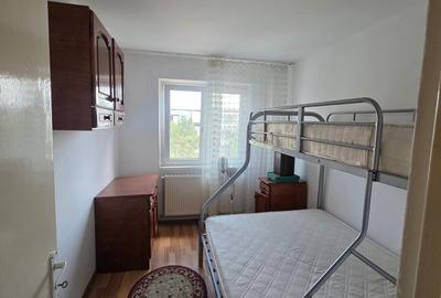 Vand apartament 3 camere et.2 - 7