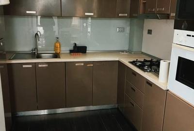 Apartament - 3 camere - decomandat - Calea Mosilor - 10