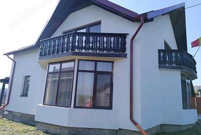 Casă cu 5 camere cu Teren 1800 Mp în Glăjărie - 10