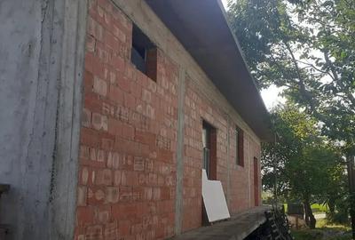 Casă cu 5 camere în Lisaura - 8