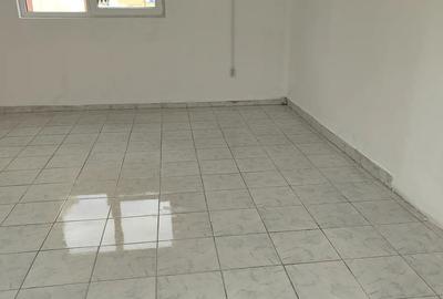 Spațiu comercial, de 21 mp, în Central - 2