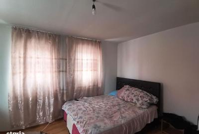 Casă cu 4 camere în Fetești - 8