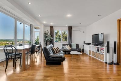 Apartament 4 camere | 110 mp | 4 parcari | View superb | zona UMF