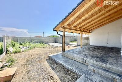 Duplex cu 4 camere cu Canalizare în Moșnița Nouă - 2