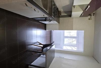 Apartament cu 2 camere decomandat în Olimpia-Stadion - 1