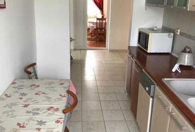 Apartament cu 3 camere decomandat în Copou - 2