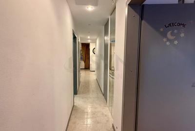 Apartament cu 3 camere decomandat în Polonă - 8