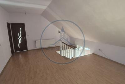 Casă cu 5 camere cu Teren 462 Mp în Central - 3