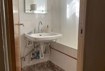 Apartament cu 3 camere decomandat, mobilat în Tomis Mall - 2