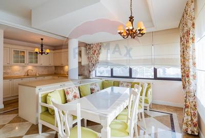 Penthouse de vanzare in Mamaia vedere frontala lac si marea Neagra - 32