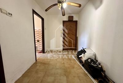 Apartament cu o camera, decomandat, zona Buziasului - 4