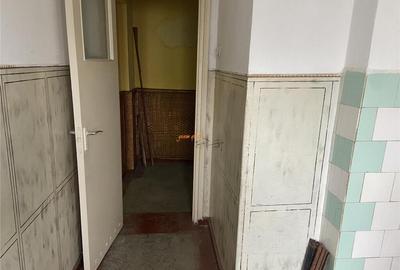 Apartament 2 camere ,50 mp , cartier Gara , et 3/4 , liber - 7