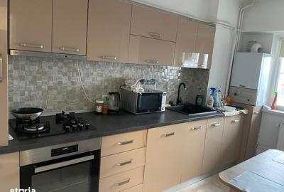 Apartament cu 2 camere decomandat în Calea București - 6