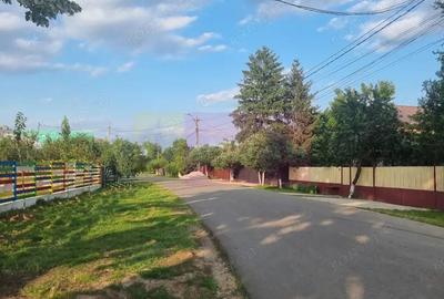 Teren de 4200 mp, în Teișori - 2