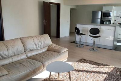 Apartament cu 3 camere în Central - 2