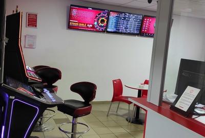 Spațiu comercial, de 142 mp, în Exterior Vest - 5