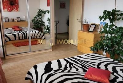 Casă individuală cu 5 camere cu Teren 235 Mp în Apărătorii Patriei - 10