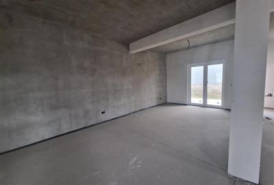 Casa P+E , teren 276 mp, parte dintr-un triplex - Statia de Salvare - 4