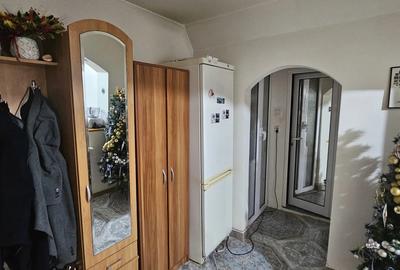 Apartament cu 2 camere decomandat în Central - 2