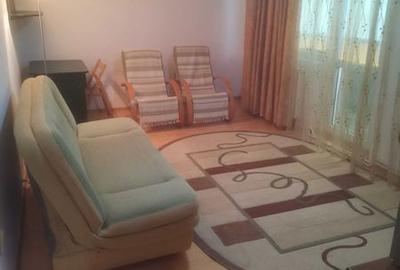 Apartament cu 2 camere decomandat în 5 Călărasi - 3