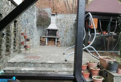 Apartament cu 2 camere semidecomandat în Sinaia