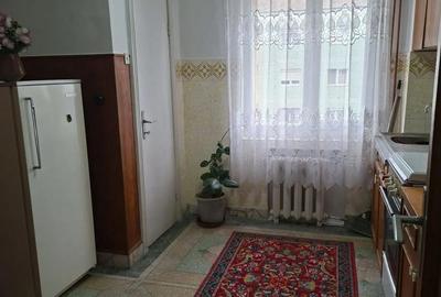 Apartament cu 4 camere decomandat în Central - 7