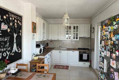 Apartament cu 4 camere decomandat în Central - 1